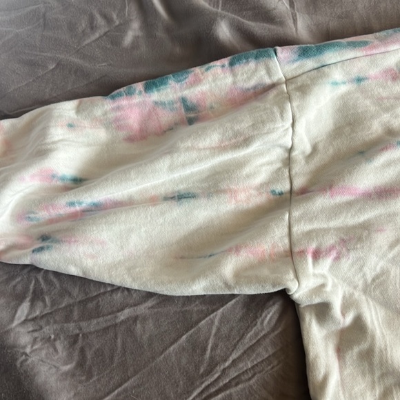 Sweatshirt - Picture 3 of 4